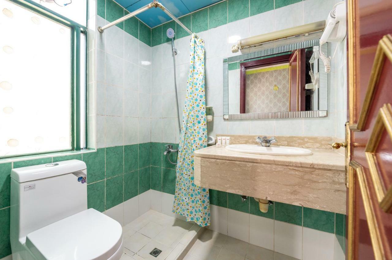 Oyo 191 Golden Sea Hotel 迪拜 外观 照片